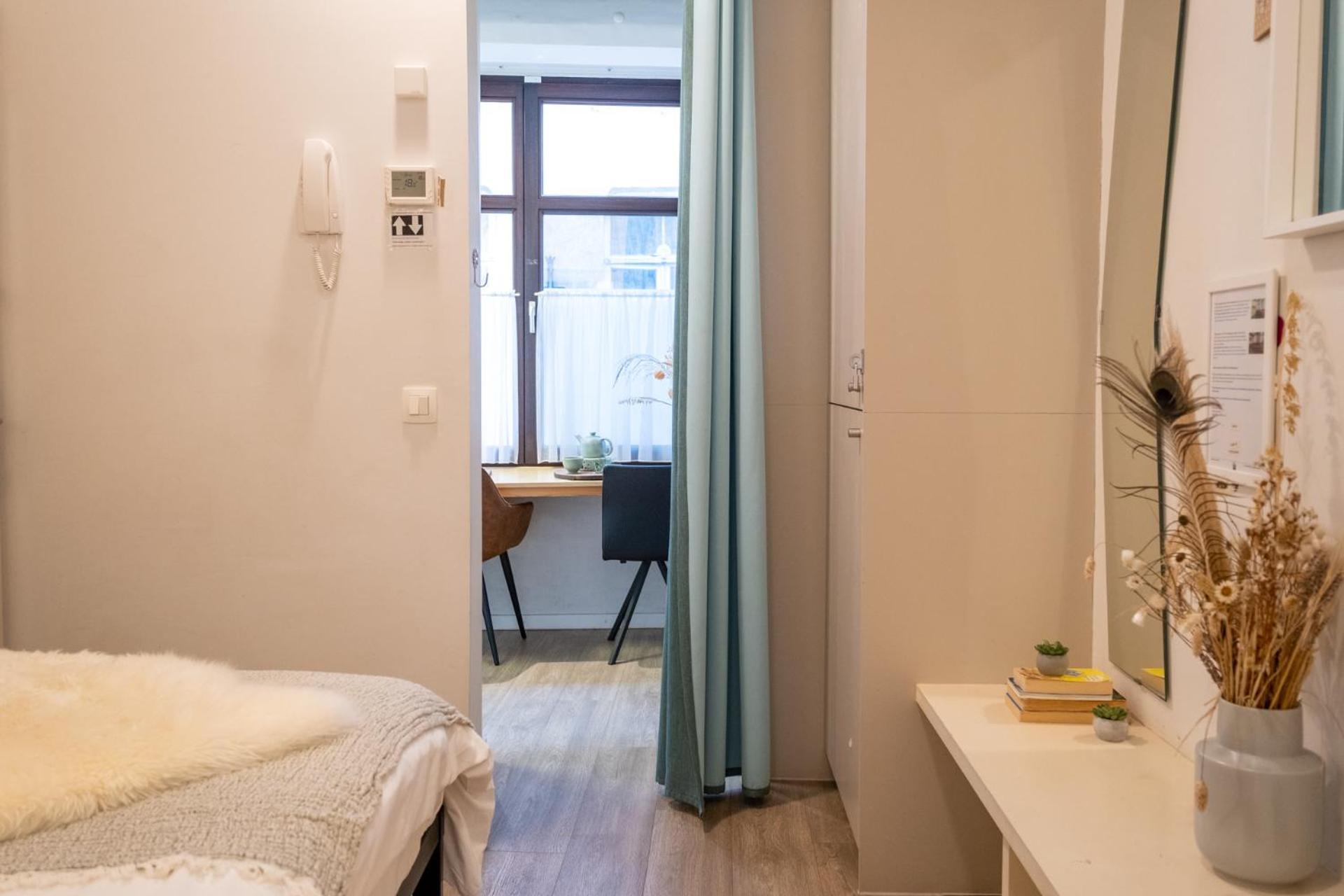 Cityhome Apartments In The Heart Of Антверпен Стая снимка
